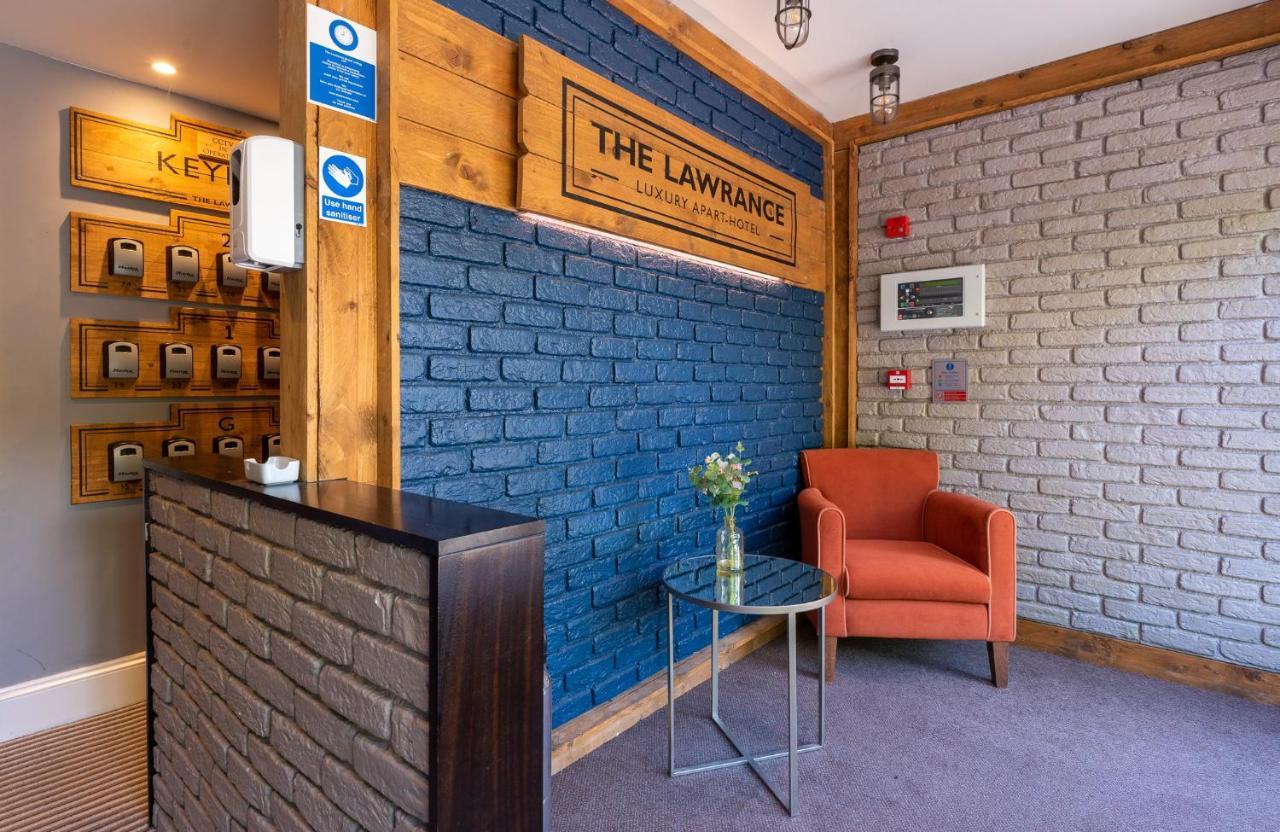 The Lawrance Luxury Aparthotel - יורק מראה חיצוני תמונה