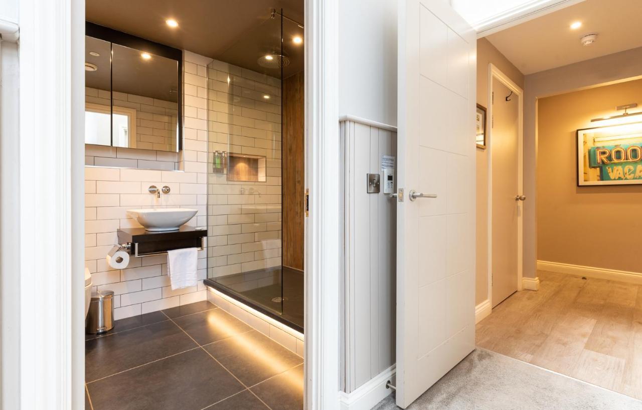 The Lawrance Luxury Aparthotel - יורק מראה חיצוני תמונה