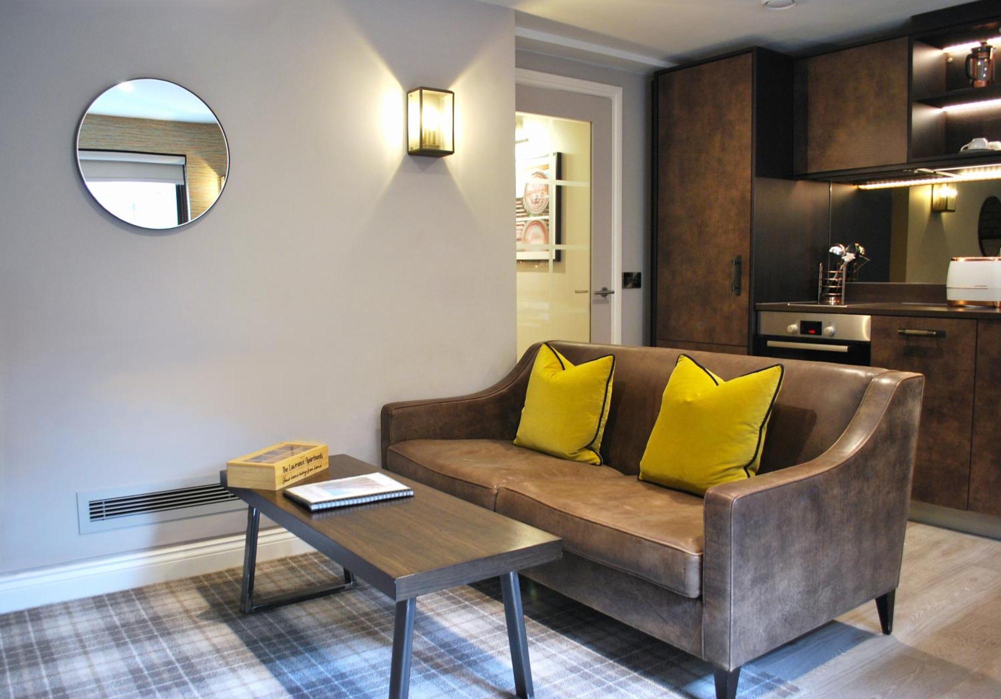 The Lawrance Luxury Aparthotel - יורק מראה חיצוני תמונה