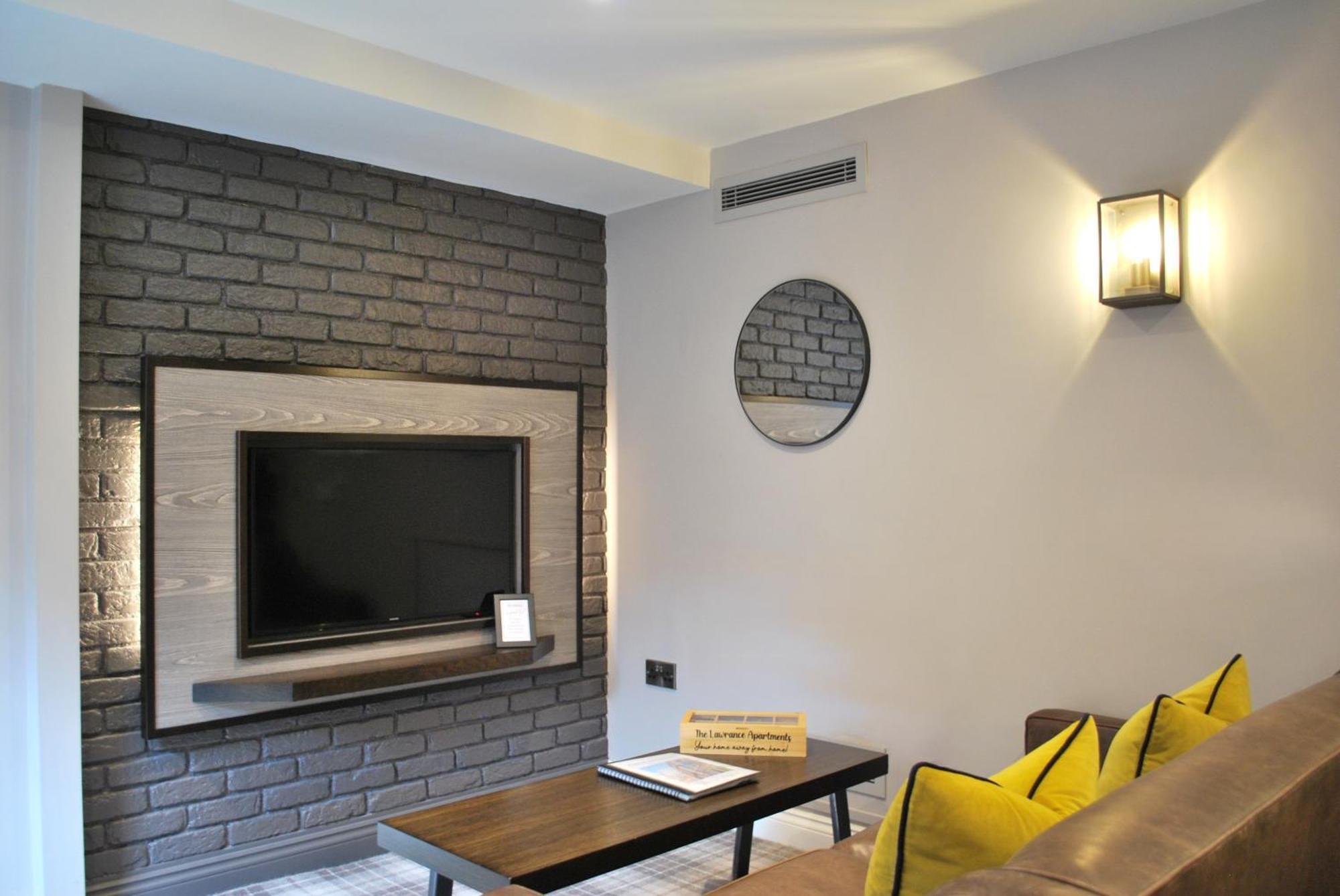 The Lawrance Luxury Aparthotel - יורק מראה חיצוני תמונה